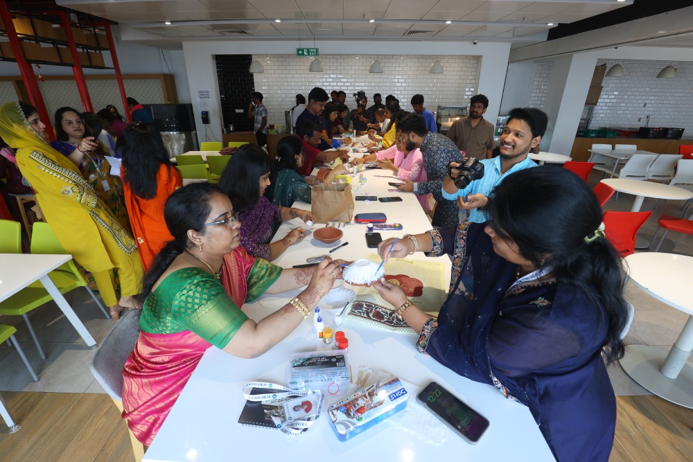 auro diwali 7 auro diwali 7